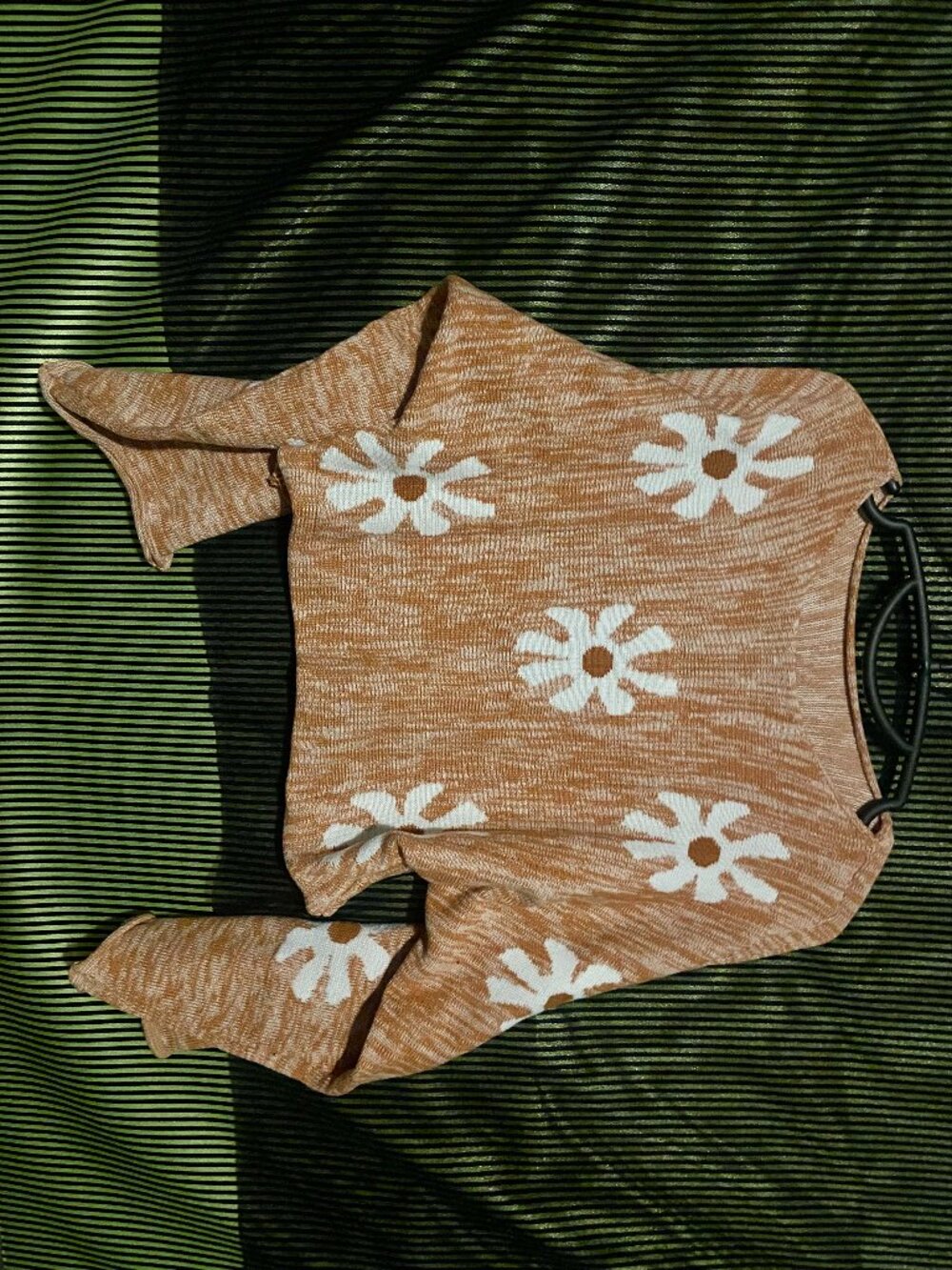 Medium Knitted Orange Floral Cropped Sweater/Shorts Set